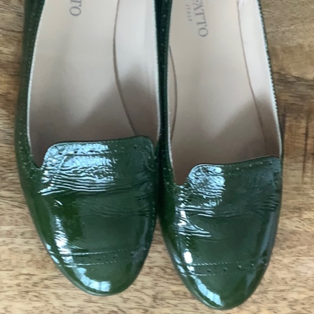 BELLAFATTO Sz 8 Ladies Dark Army Green leather shoes-gently worn with no…